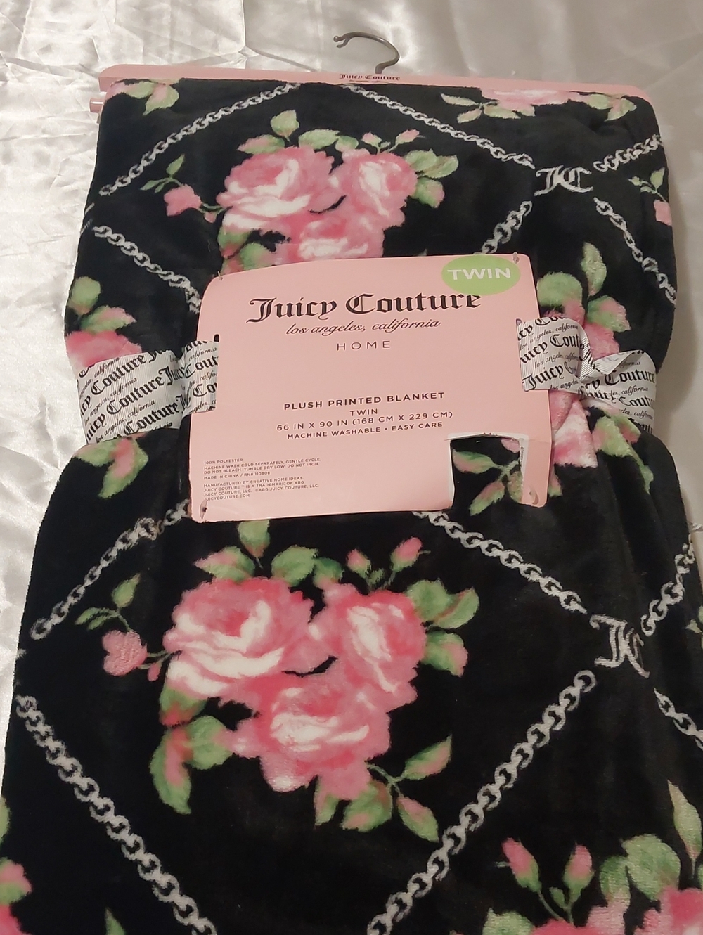 New Juicy Couture Plush Twin Blanket-Floral W/ Logo